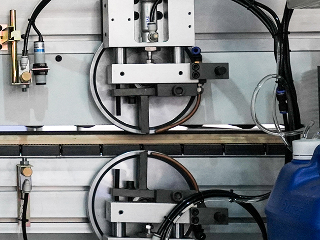 封邊機選配--加裝平刮裝置-選配代碼（G）