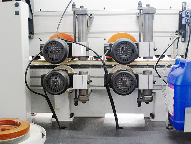  封邊機選配--加裝雙拋光裝置-選配代碼（B）